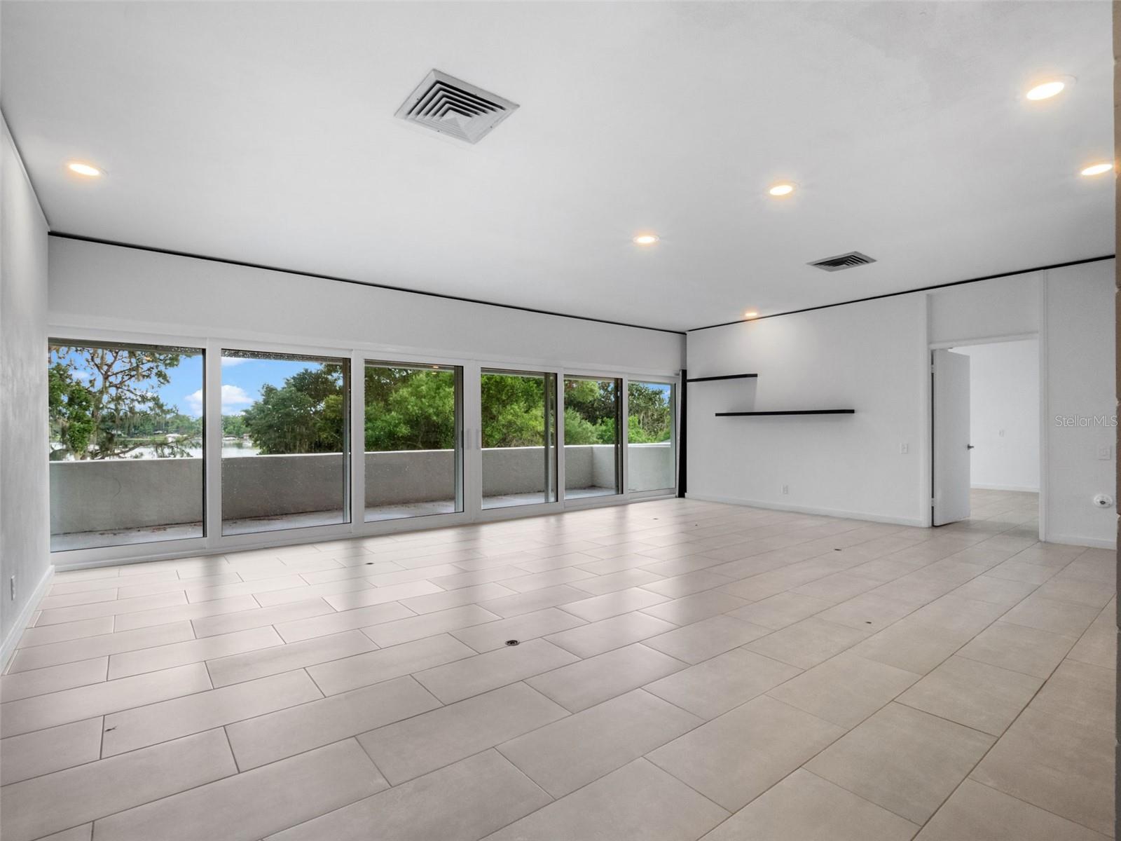 1540 N LAKE MIRROR DR NW, WINTER HAVEN, FL, 33881