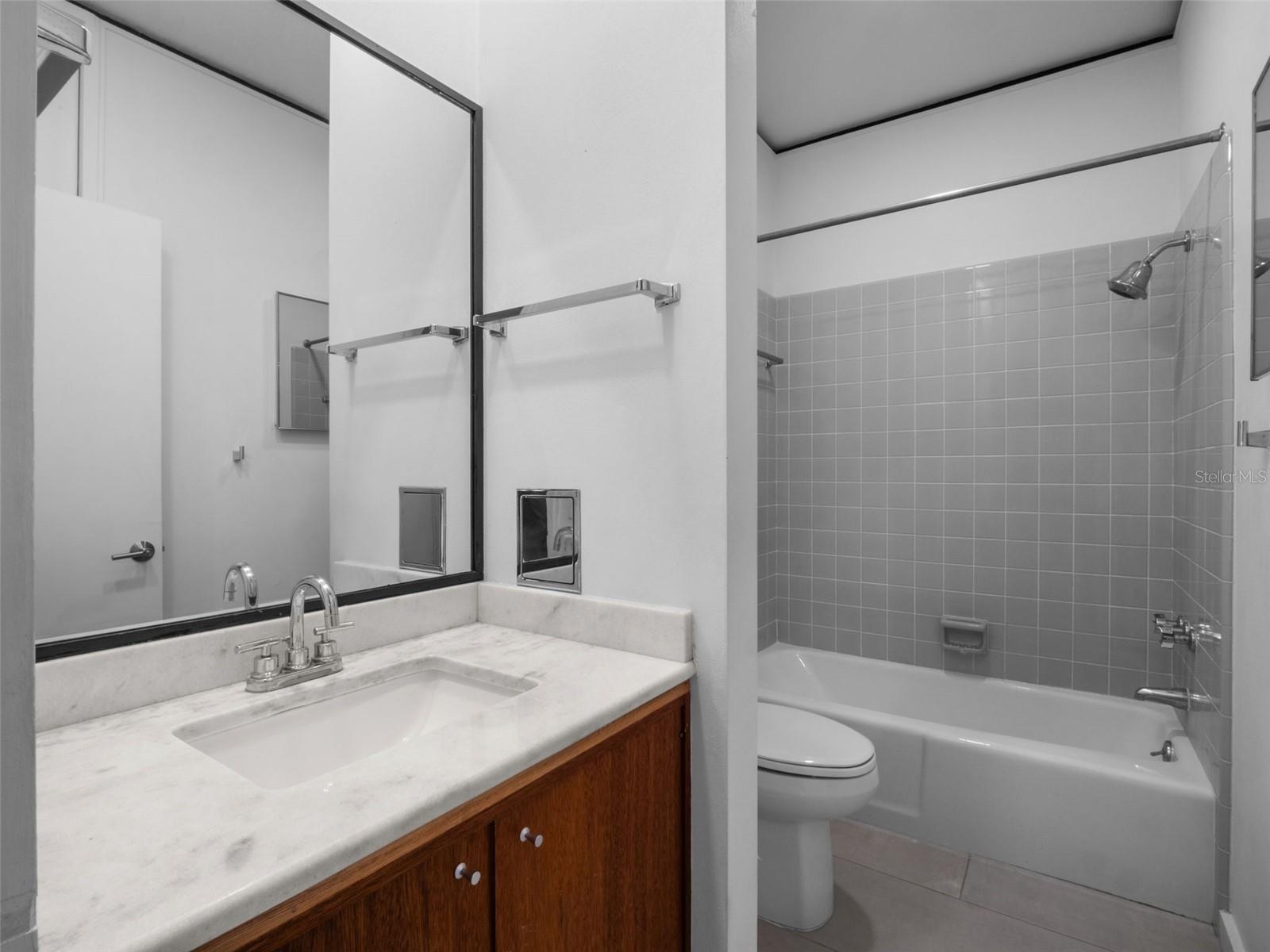 1540 N LAKE MIRROR DR NW, WINTER HAVEN, FL, 33881