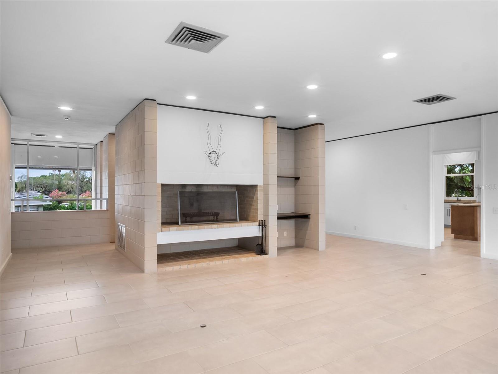 1540 N LAKE MIRROR DR NW, WINTER HAVEN, FL, 33881