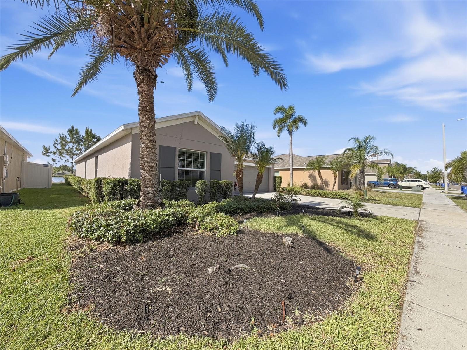 1801 BROAD WINGED HAWK DR, RUSKIN, FL, 33570