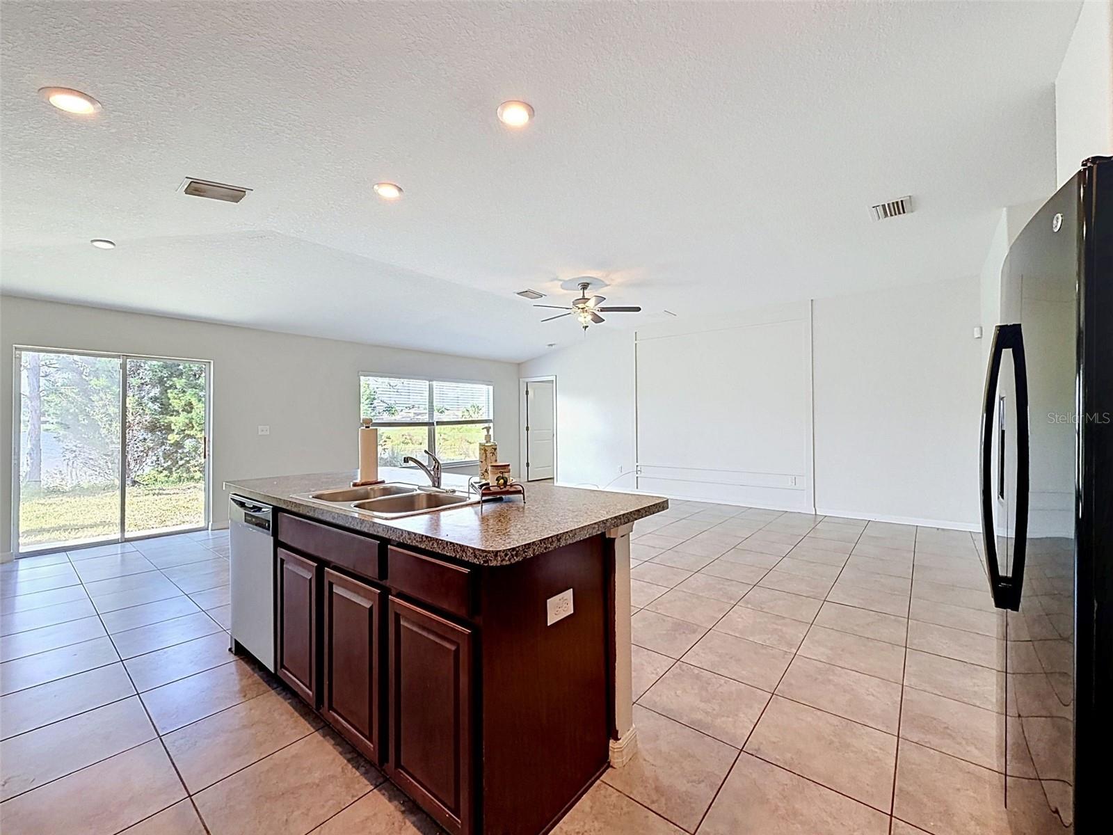 1801 BROAD WINGED HAWK DR, RUSKIN, FL, 33570