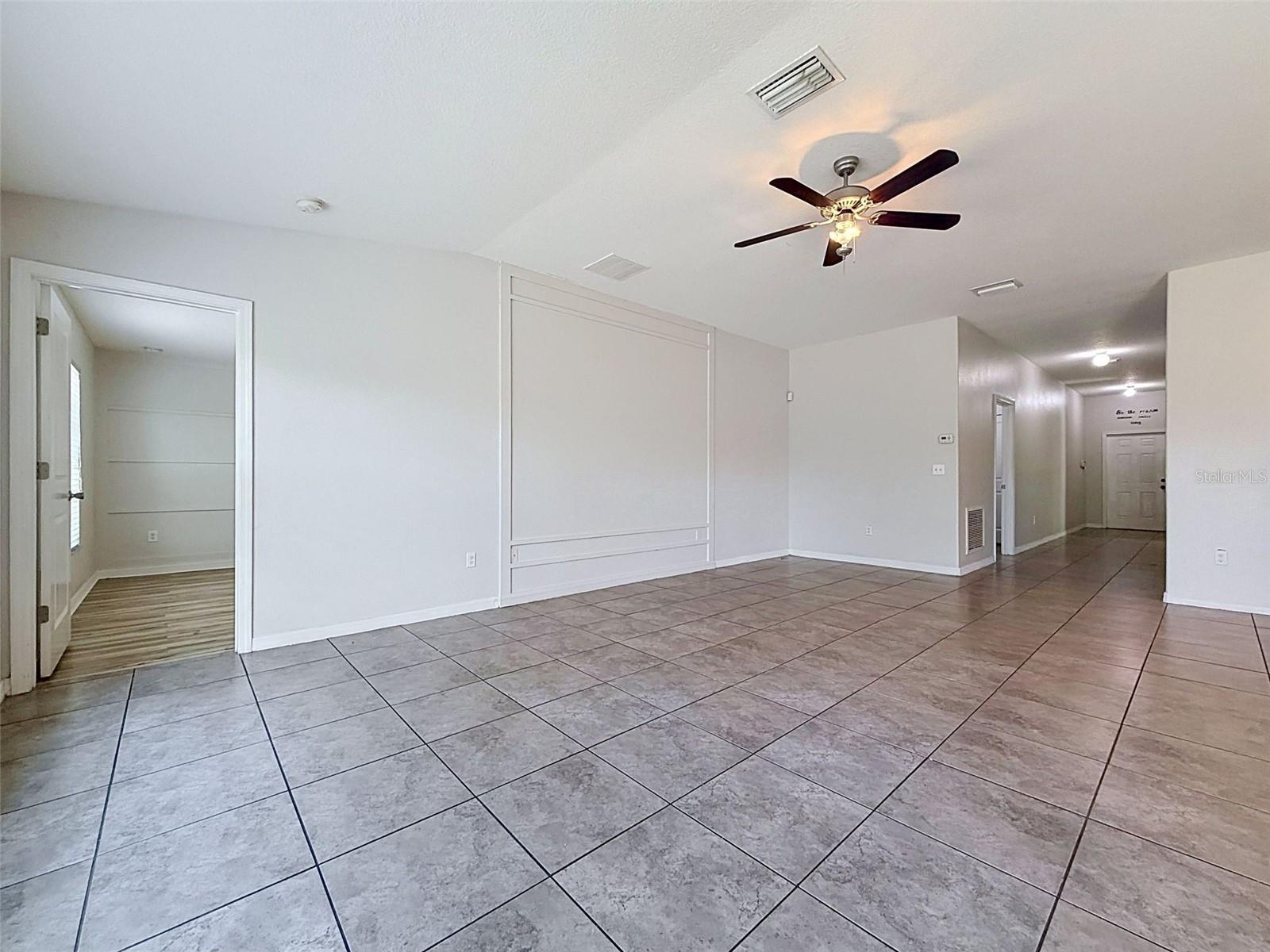 1801 BROAD WINGED HAWK DR, RUSKIN, FL, 33570