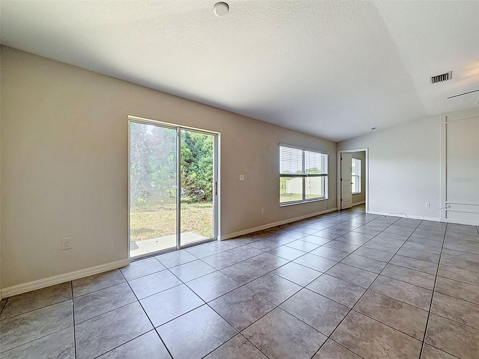 1801 BROAD WINGED HAWK DR, RUSKIN, FL, 33570