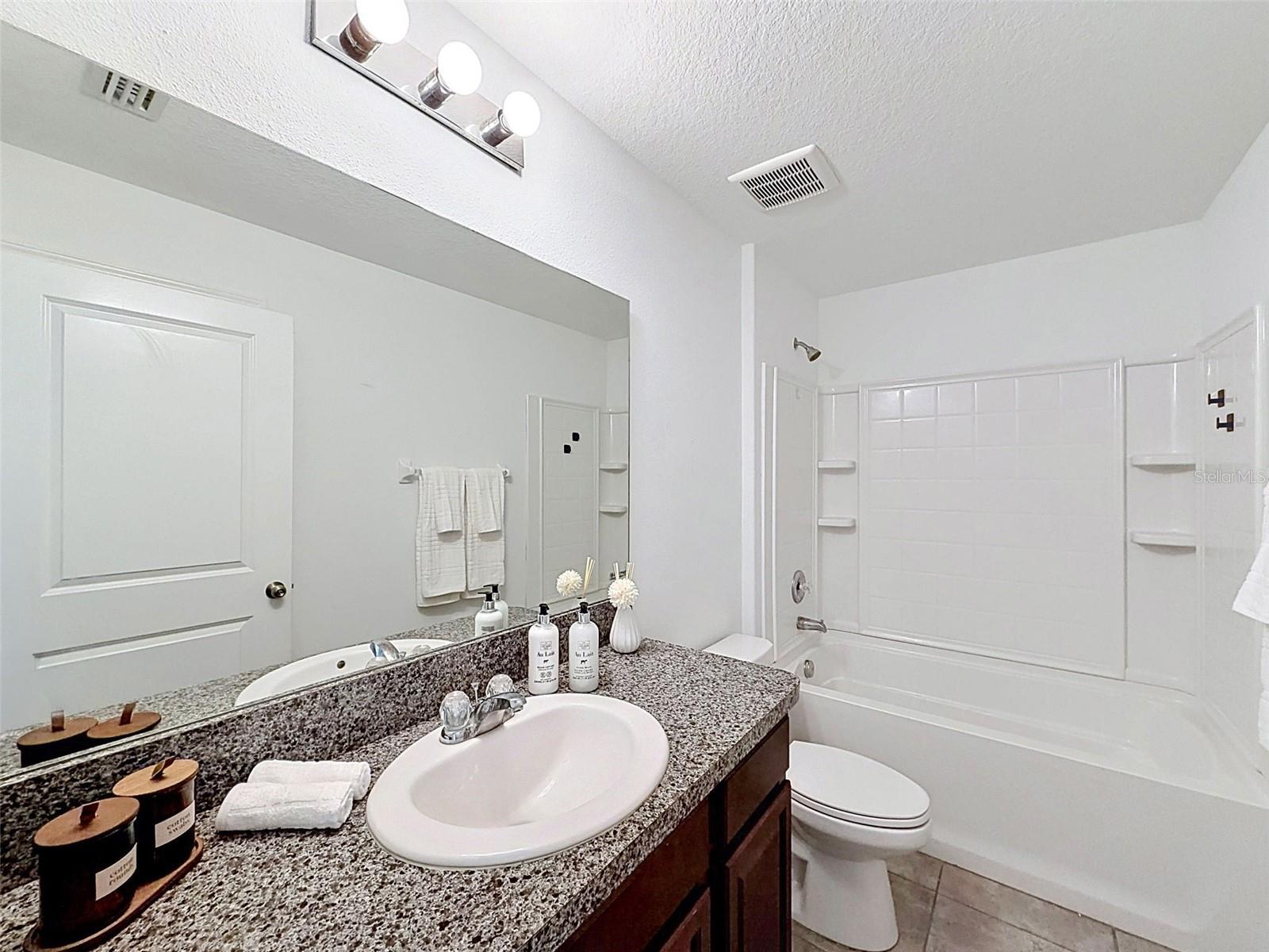 1801 BROAD WINGED HAWK DR, RUSKIN, FL, 33570