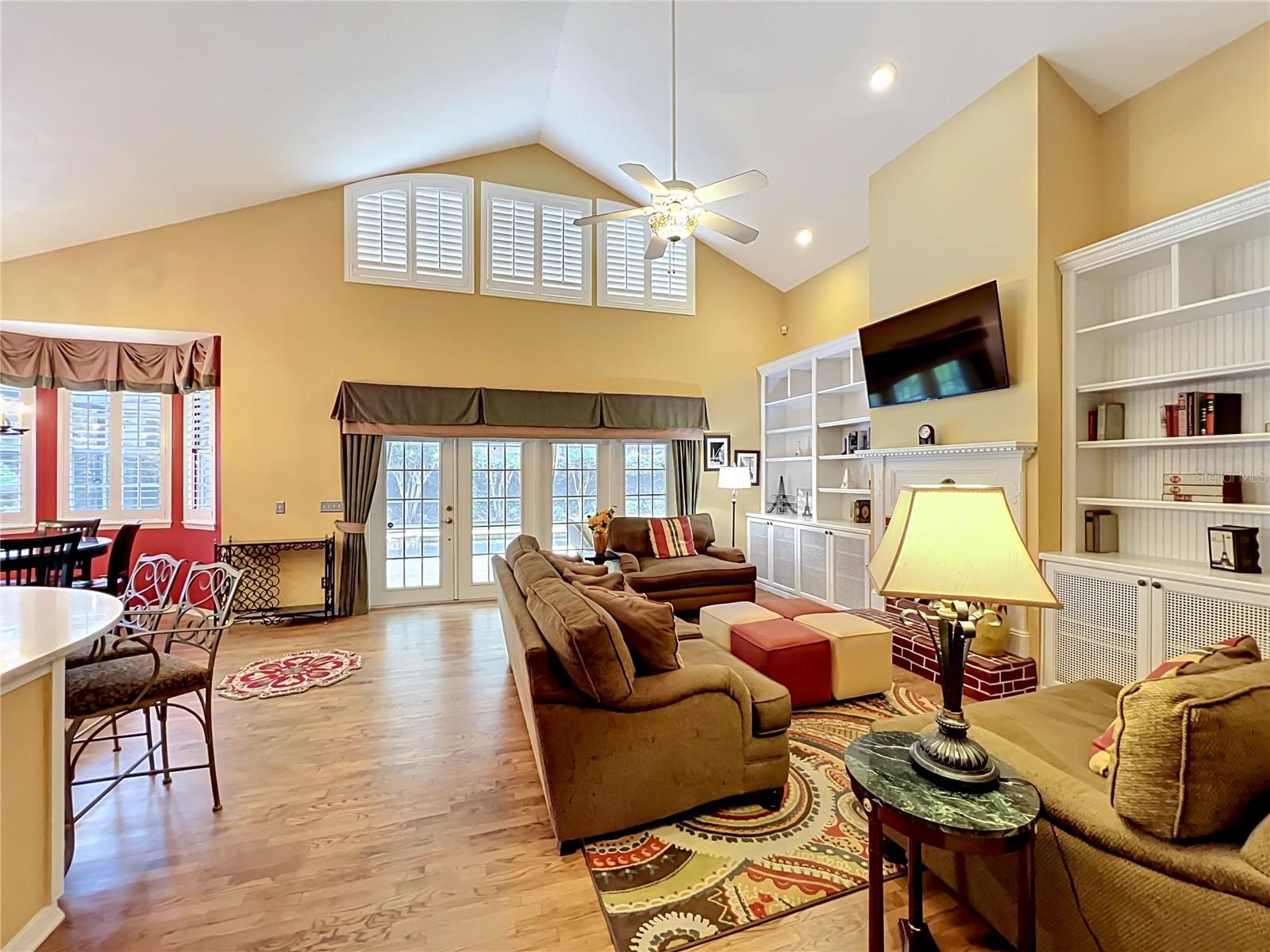 2433 STONEVIEW RD, ORLANDO, FL, 32806