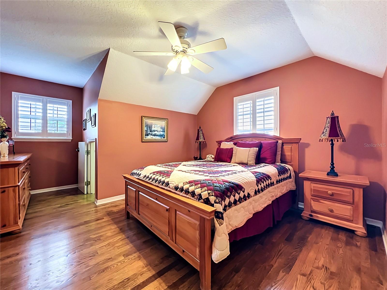 2433 STONEVIEW RD, ORLANDO, FL, 32806