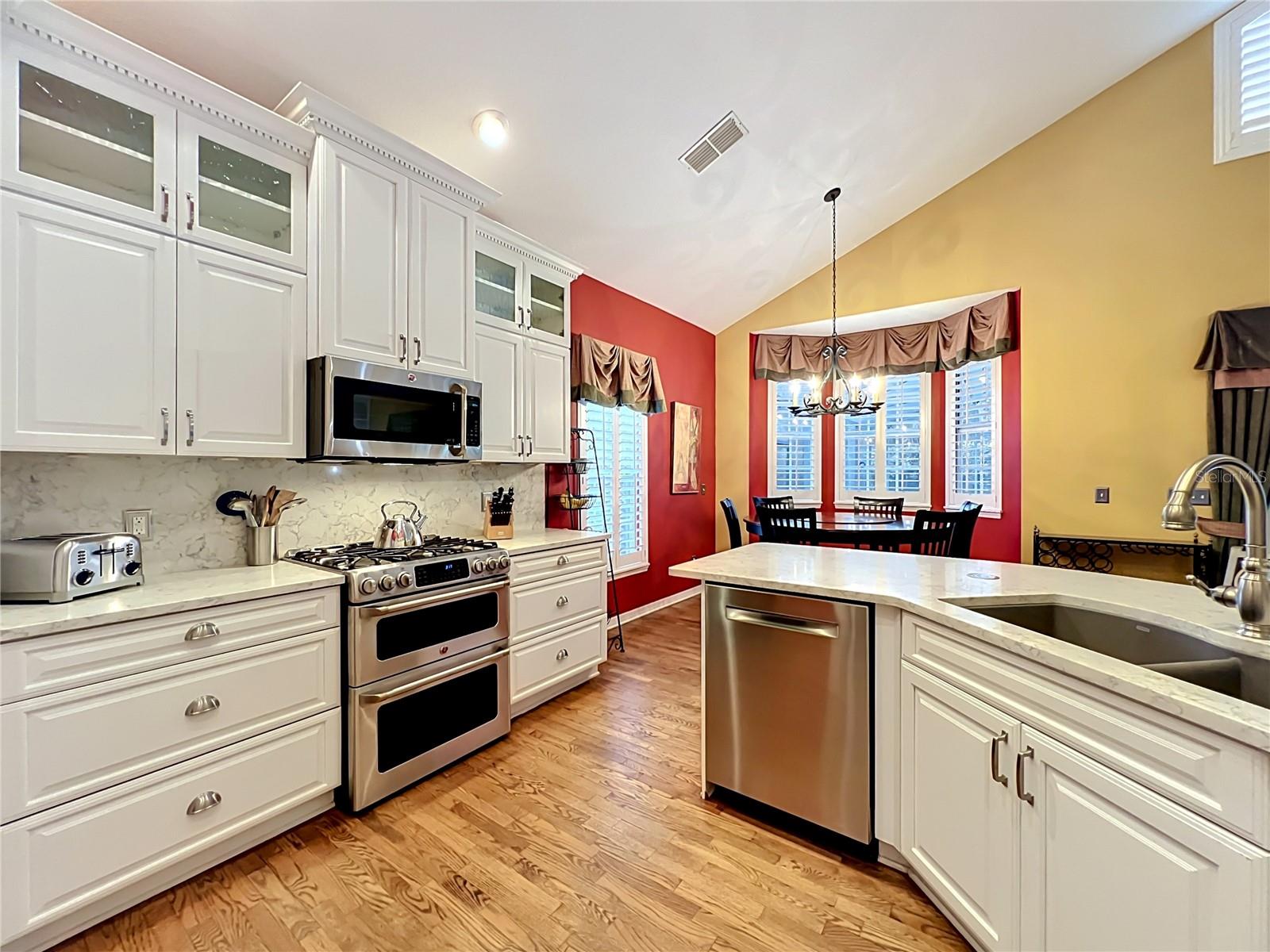 2433 STONEVIEW RD, ORLANDO, FL, 32806