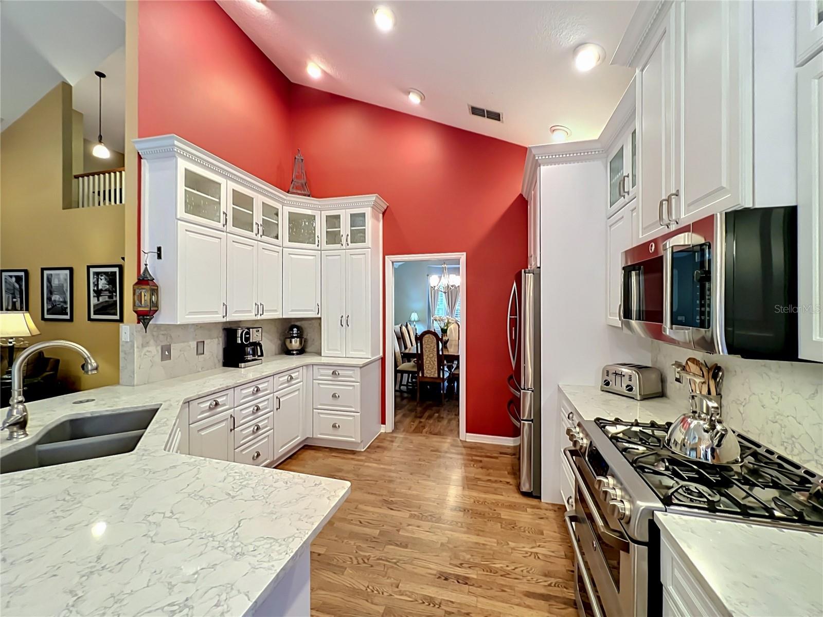 2433 STONEVIEW RD, ORLANDO, FL, 32806