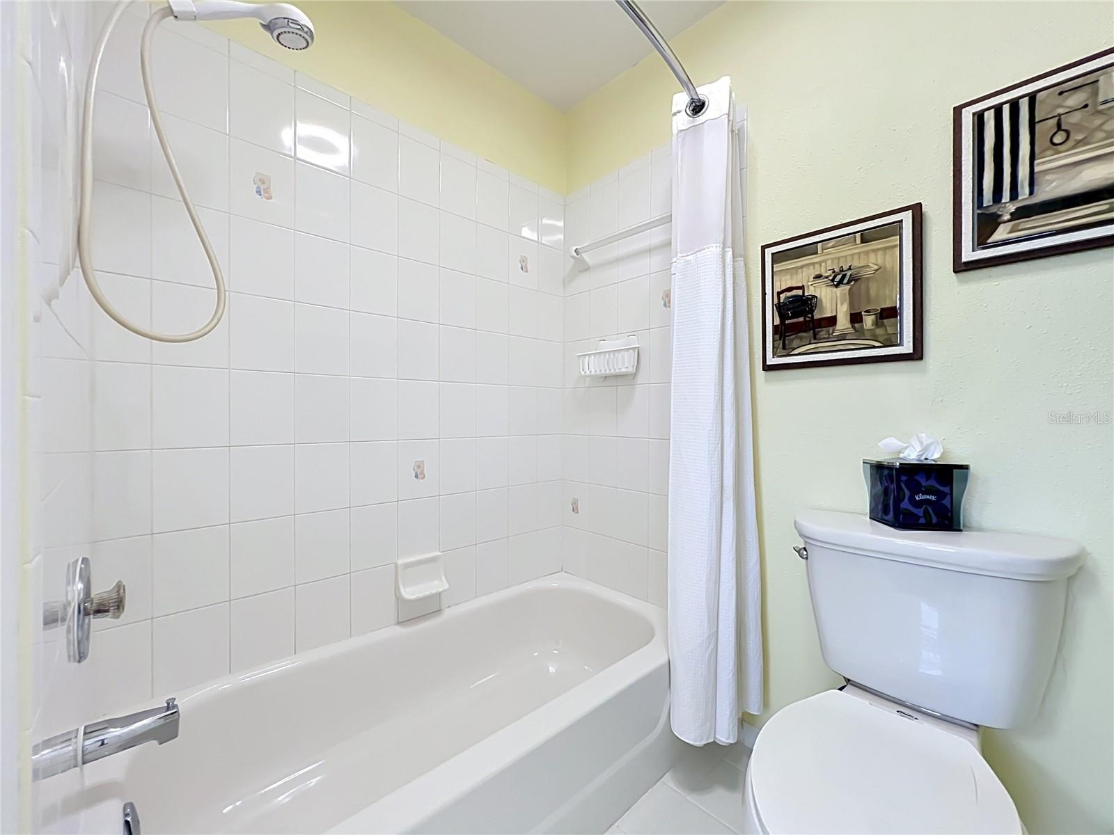 2433 STONEVIEW RD, ORLANDO, FL, 32806