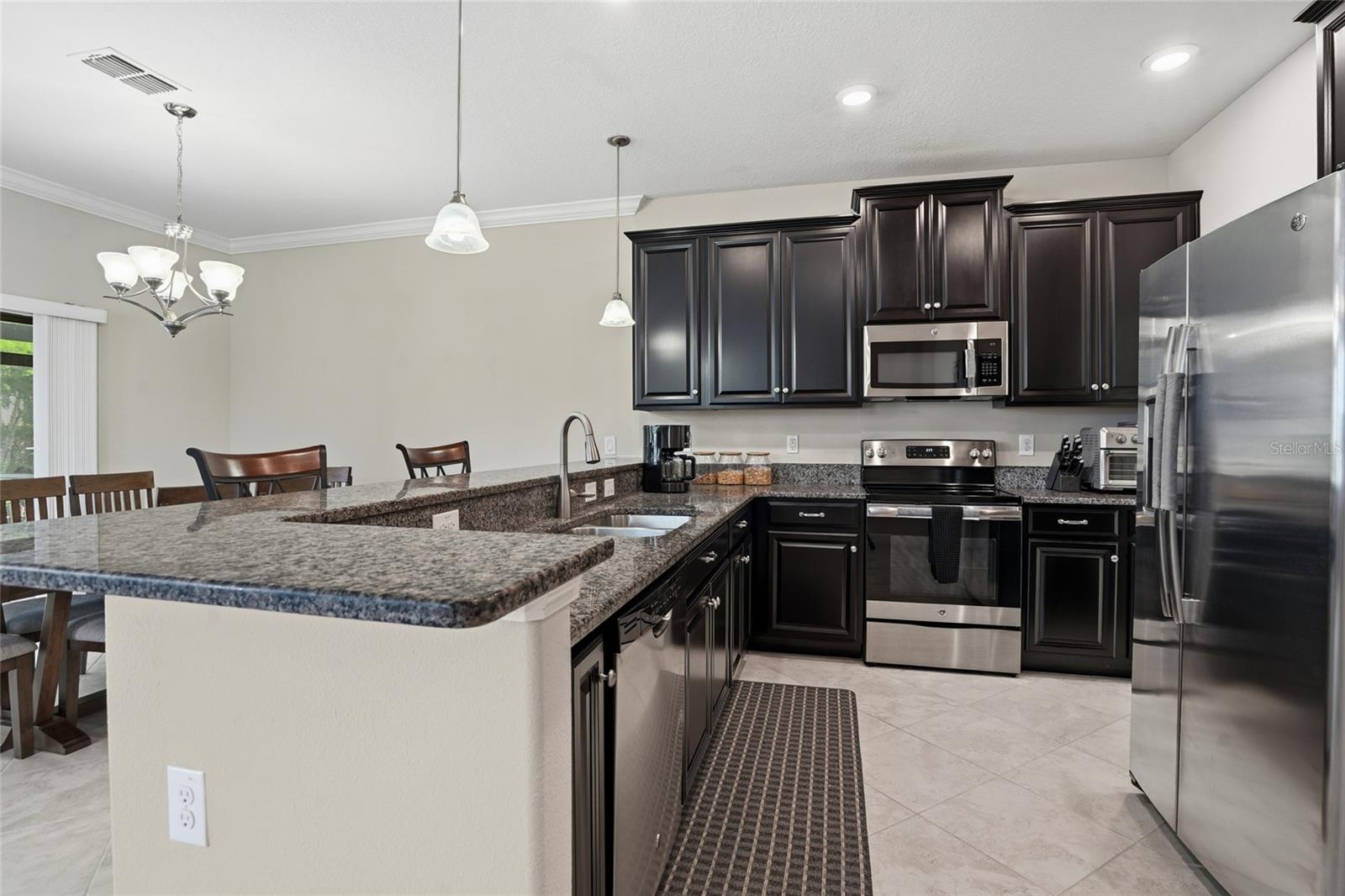 28580 TRANQUIL LAKE CIR, WESLEY CHAPEL, FL, 33543