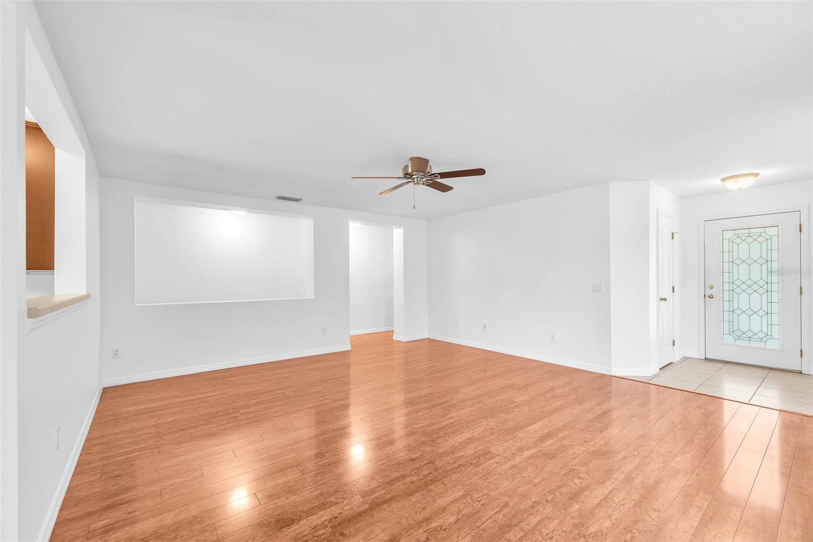 6760 WATERTON DR, RIVERVIEW, FL, 33578