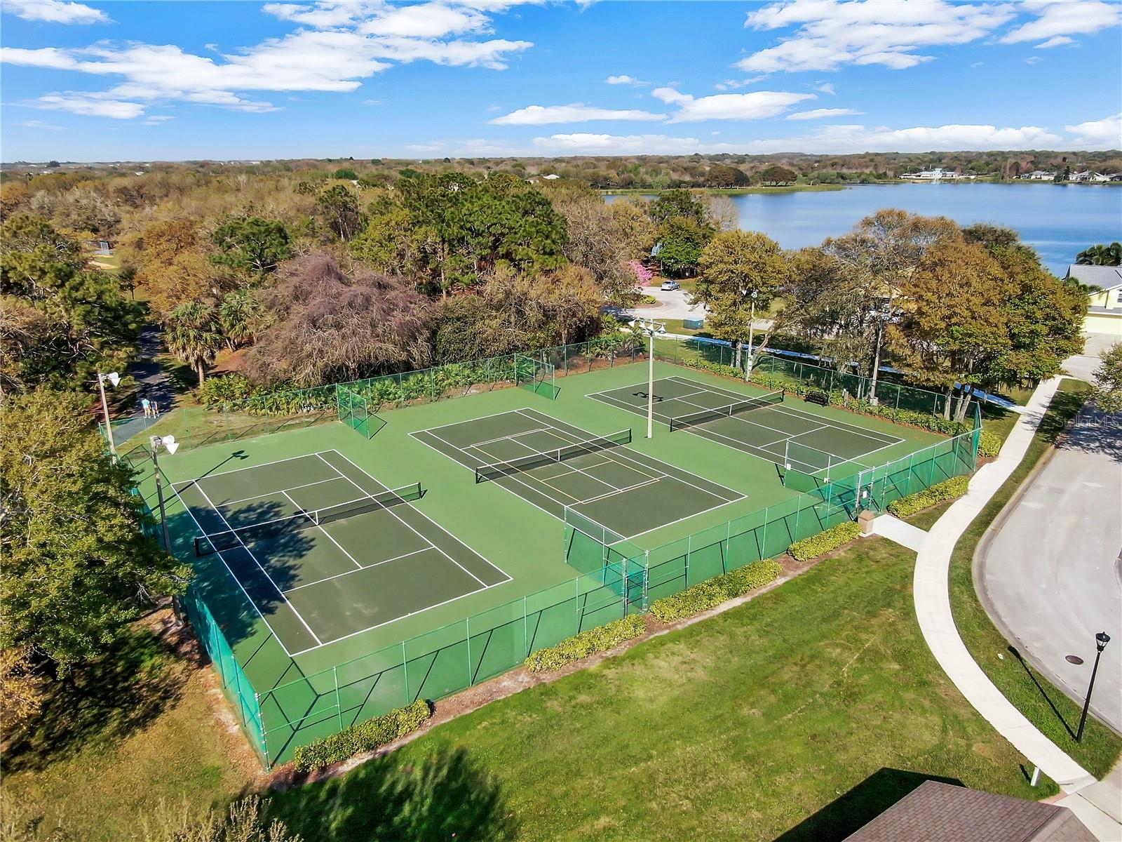 6760 WATERTON DR, RIVERVIEW, FL, 33578