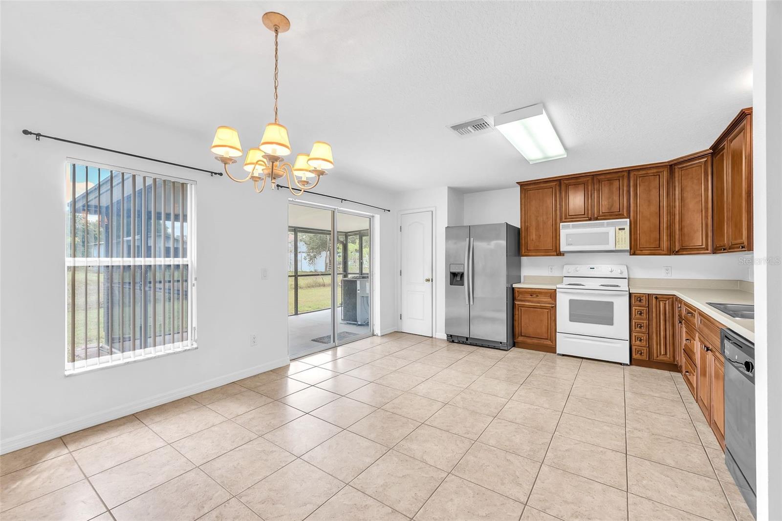 6760 WATERTON DR, RIVERVIEW, FL, 33578