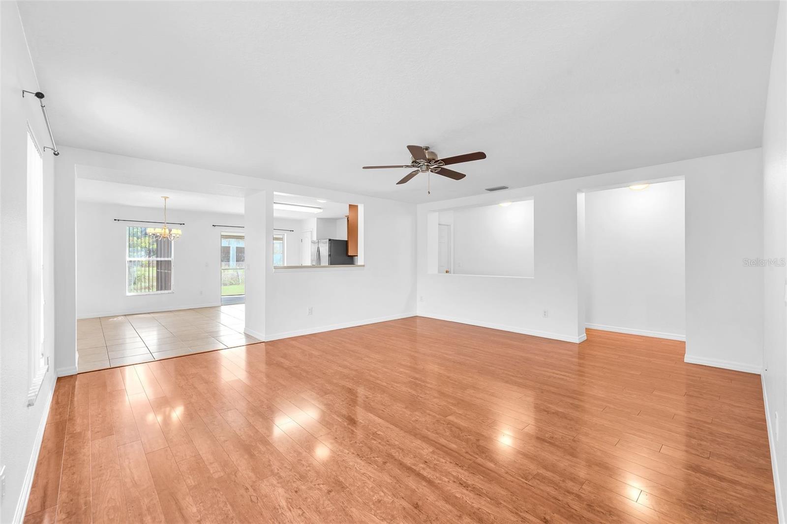 6760 WATERTON DR, RIVERVIEW, FL, 33578