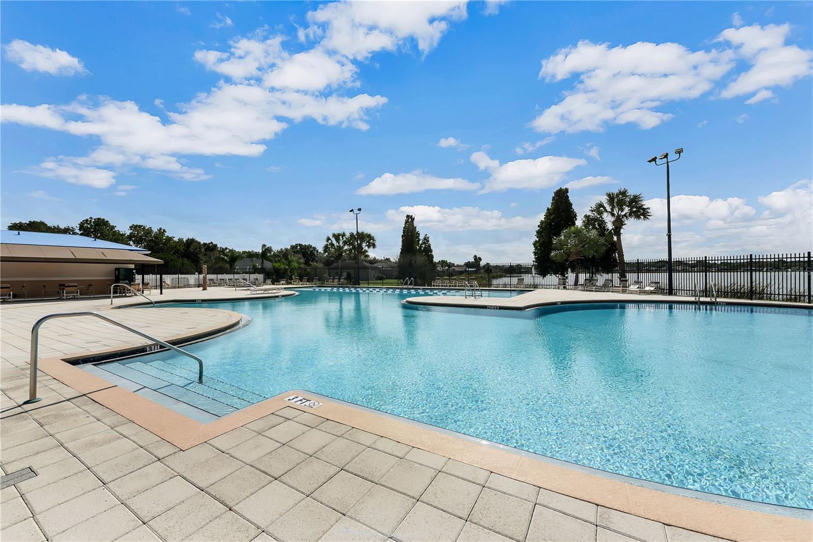 6760 WATERTON DR, RIVERVIEW, FL, 33578