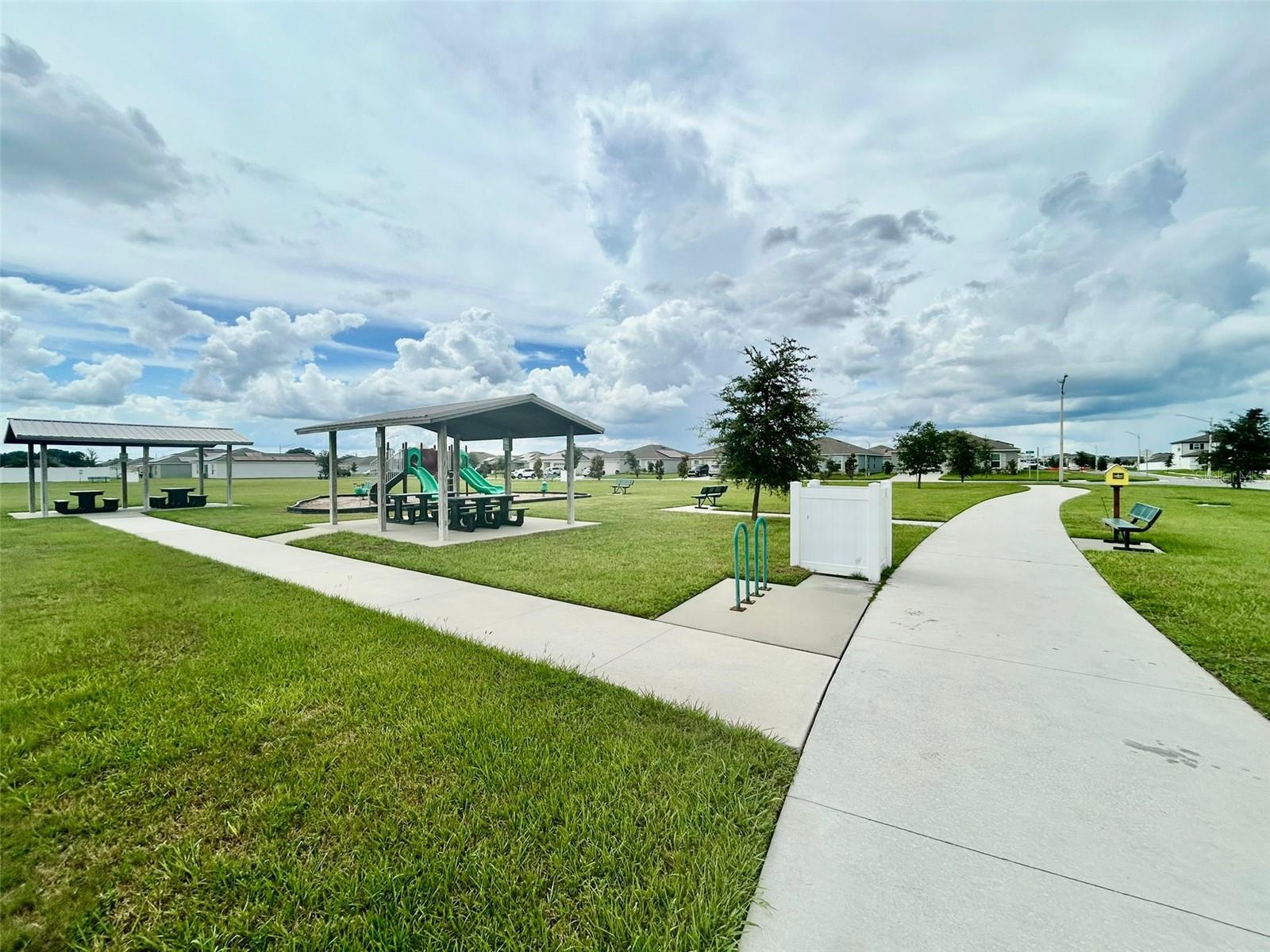 144 TOWNS CIR, HAINES CITY, FL, 33844