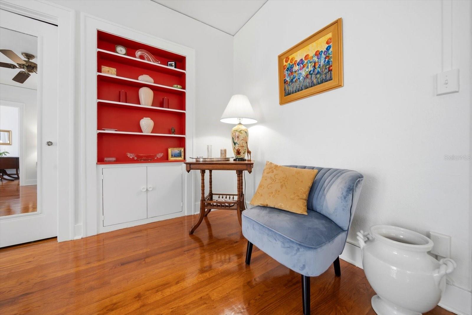 130 4 AVE N #Apt 305, ST PETERSBURG, FL, 33701