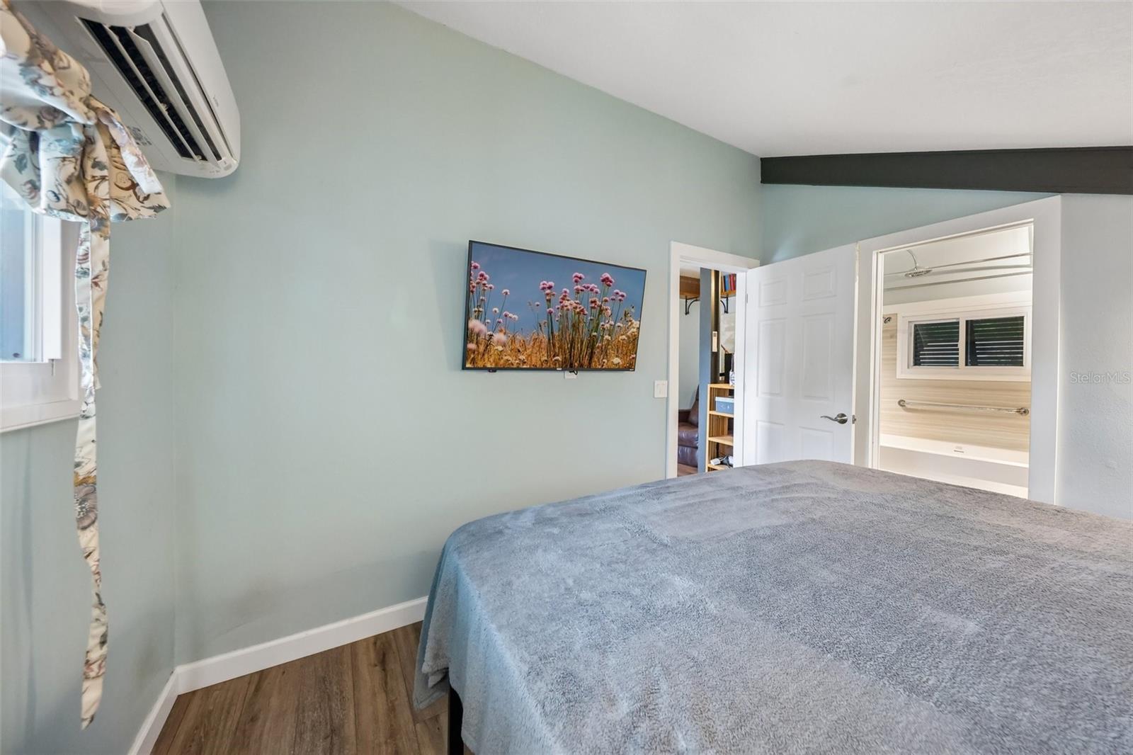 24521 SNAIL RD, ASTOR, FL, 32102