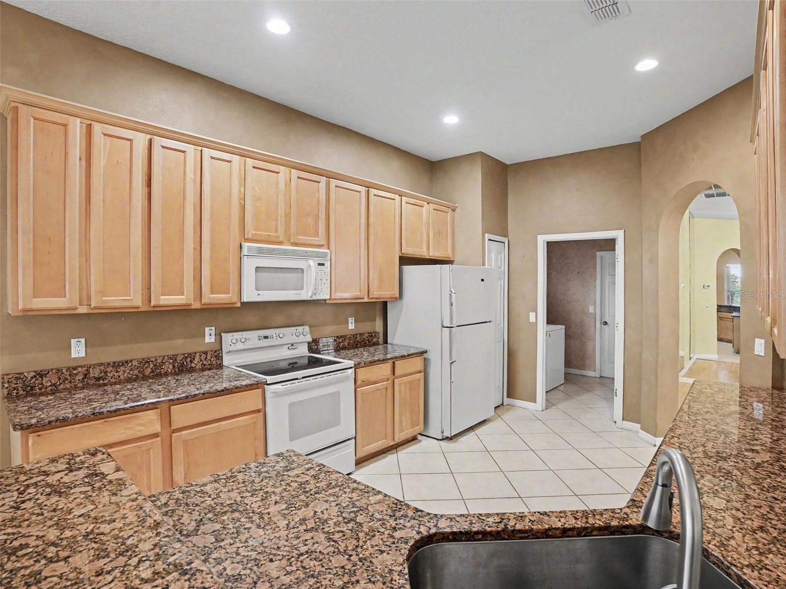 864 LAKEWORTH CIR, LAKE MARY, FL, 32746