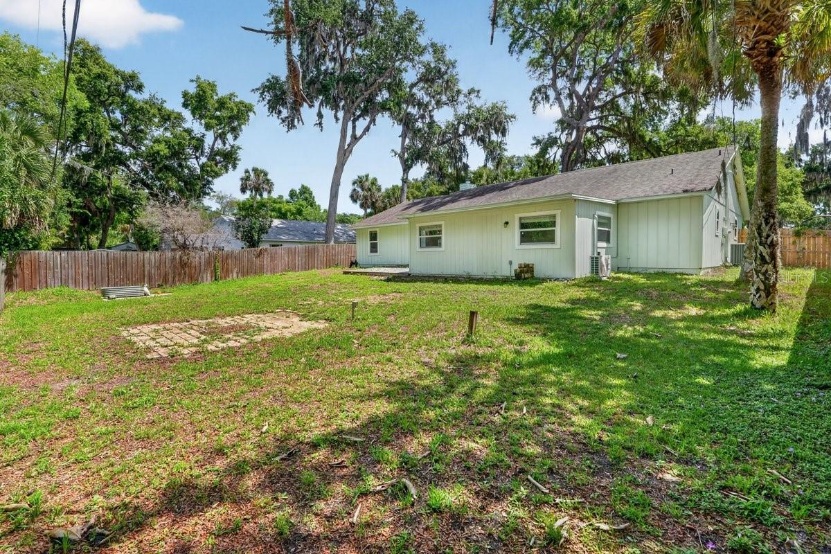 2012 MANGO TREE DR, EDGEWATER, FL, 32141