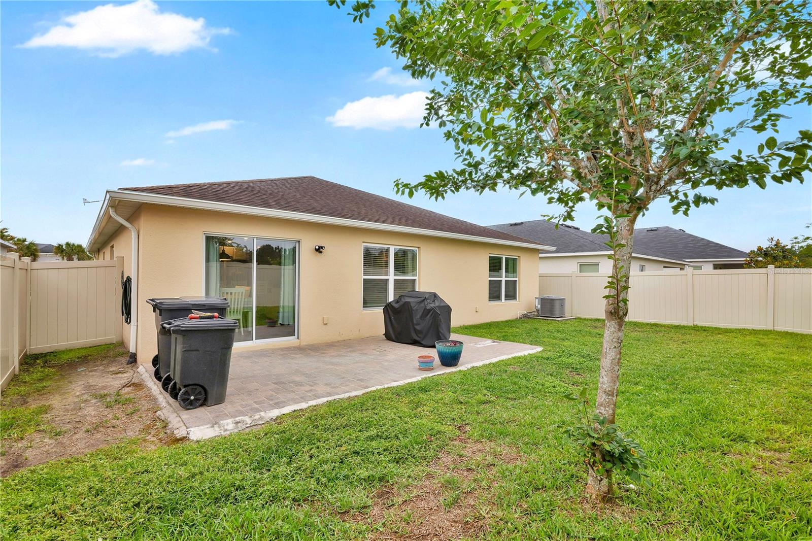 1033 AUGUSTUS DR, DAVENPORT, FL, 33896