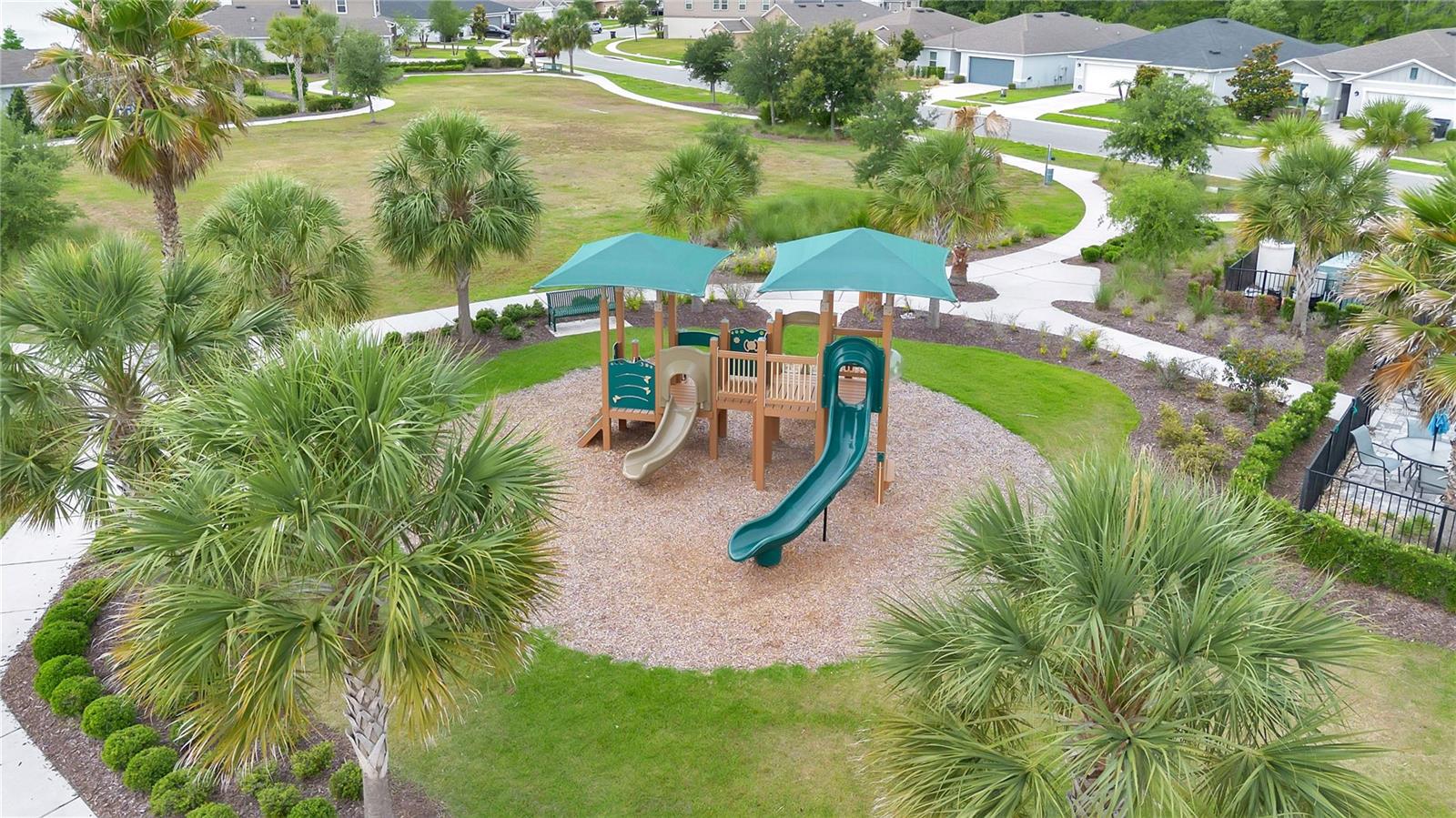 1033 AUGUSTUS DR, DAVENPORT, FL, 33896