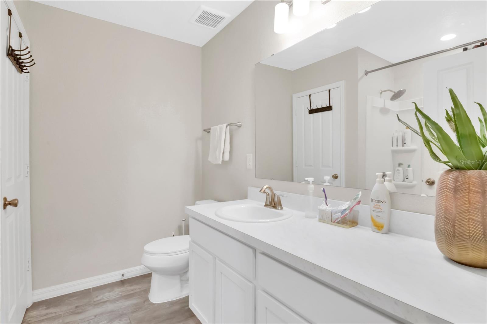 1033 AUGUSTUS DR, DAVENPORT, FL, 33896