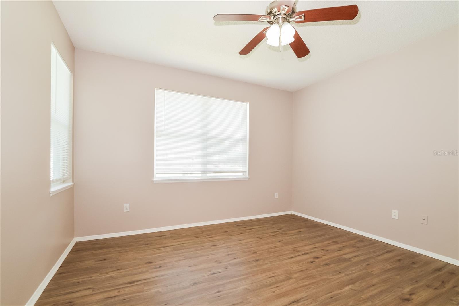 1671 ISLEBROOK DR, ORLANDO, FL, 32824