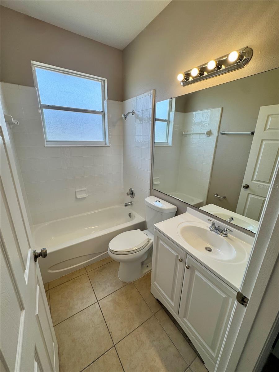 1671 ISLEBROOK DR, ORLANDO, FL, 32824