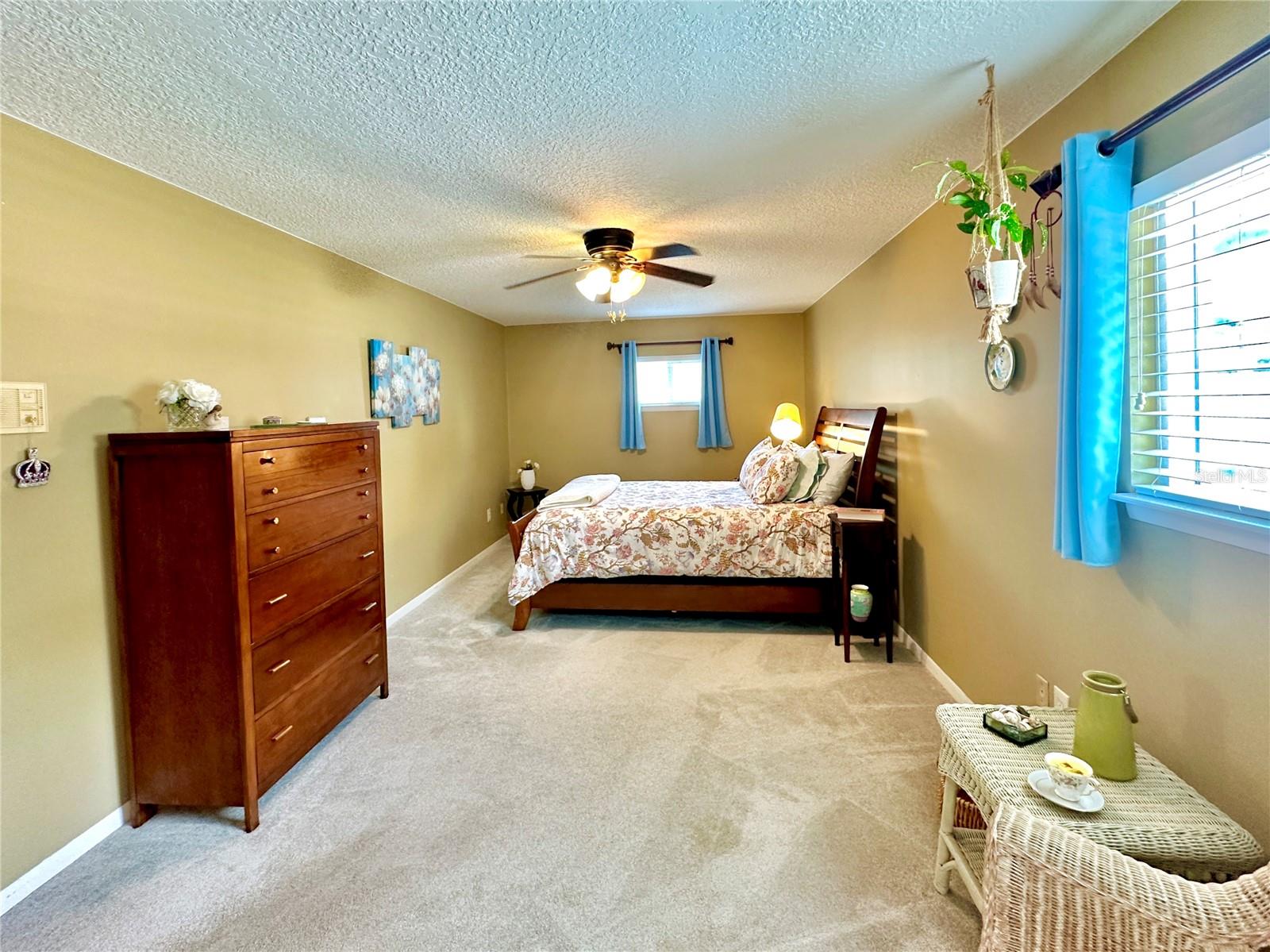 460 S DEERWOOD AVE, ORLANDO, FL, 32825
