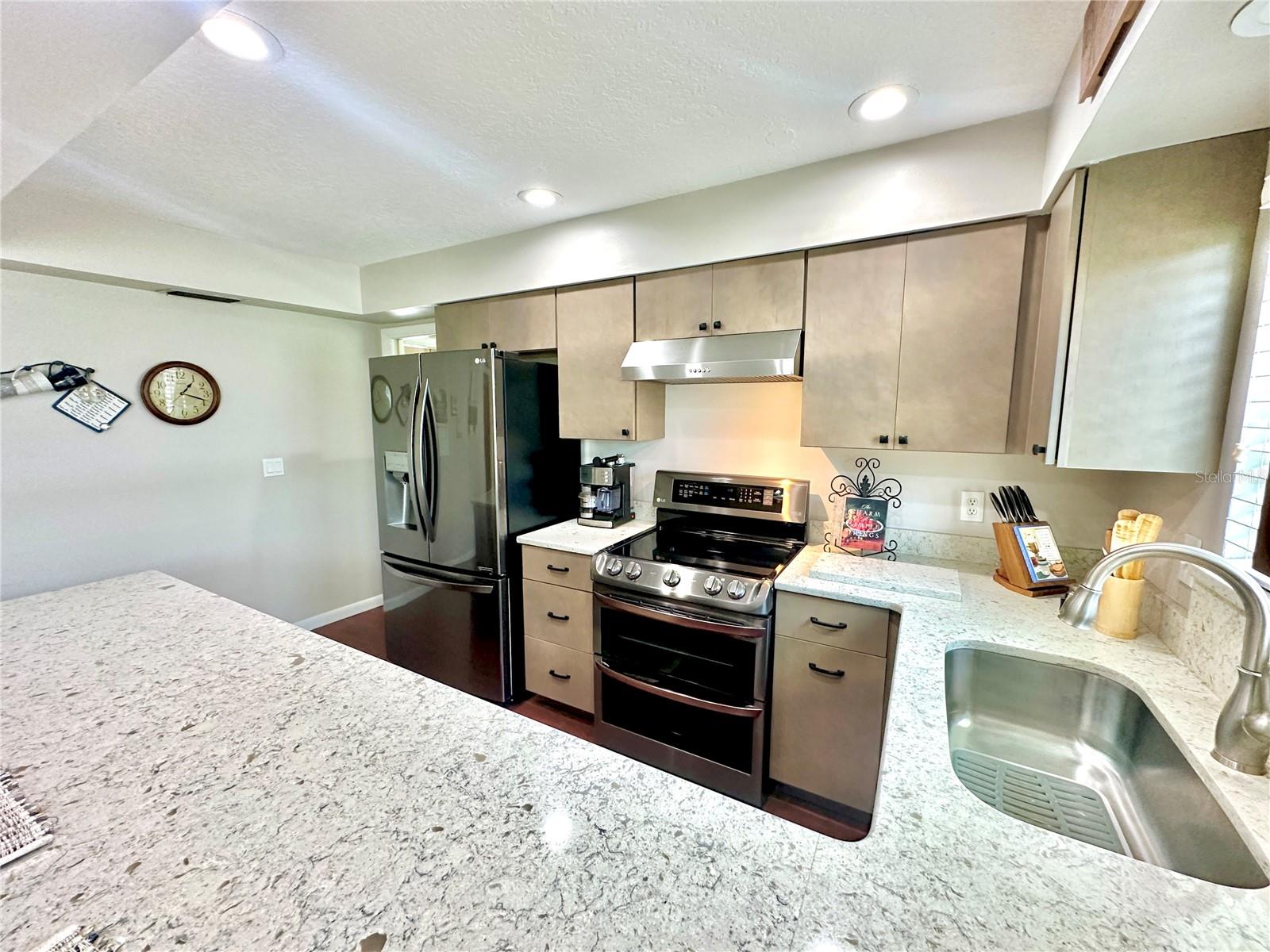 460 S DEERWOOD AVE, ORLANDO, FL, 32825