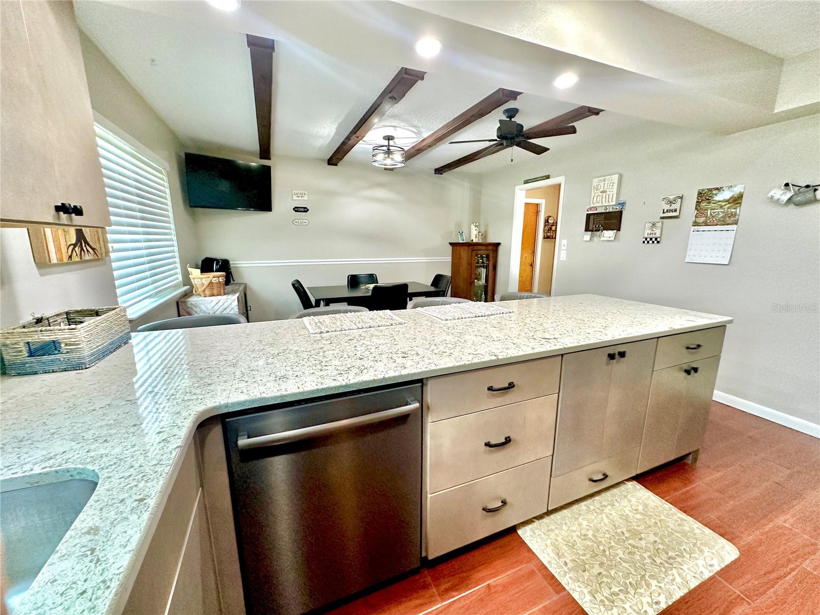 460 S DEERWOOD AVE, ORLANDO, FL, 32825