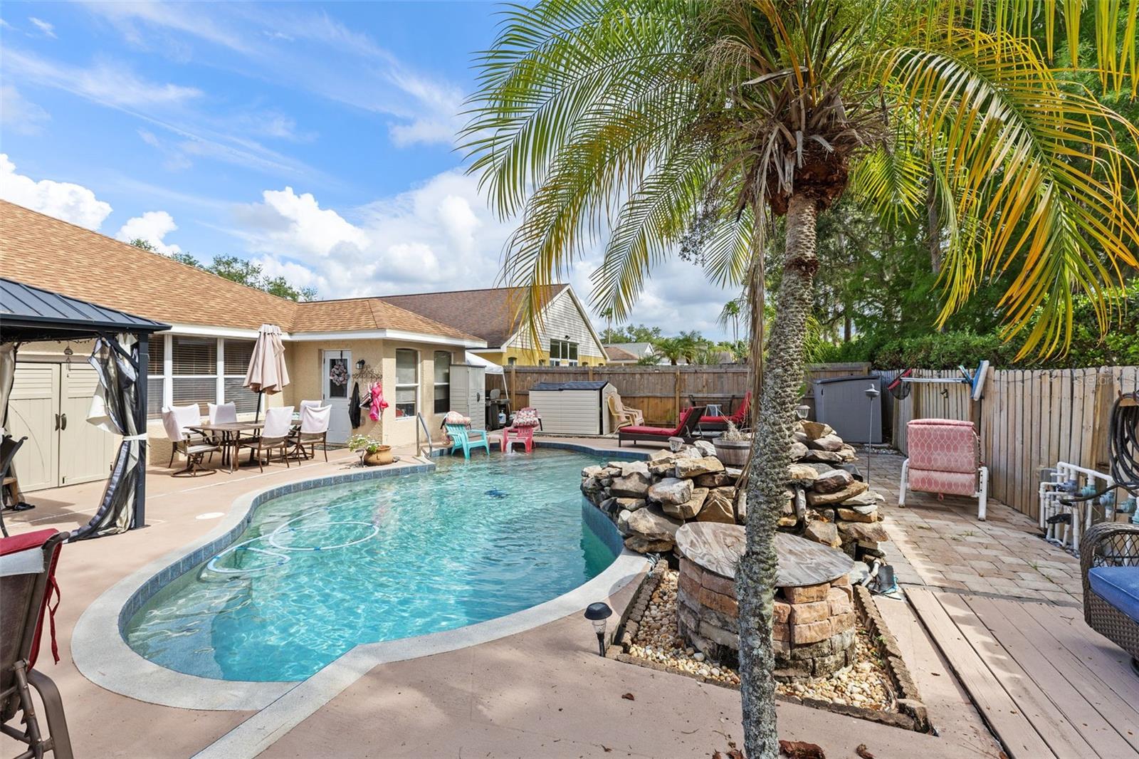 19310 GARDEN QUILT CIR, LUTZ, FL, 33558