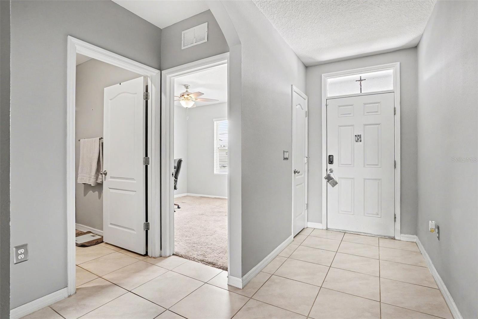 911 WATERVILLE DR, AUBURNDALE, FL, 33823