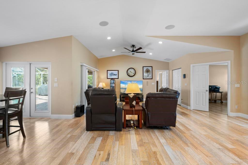 3801 WAYWARD AVE. AVE, NORTH PORT, FL, 34286
