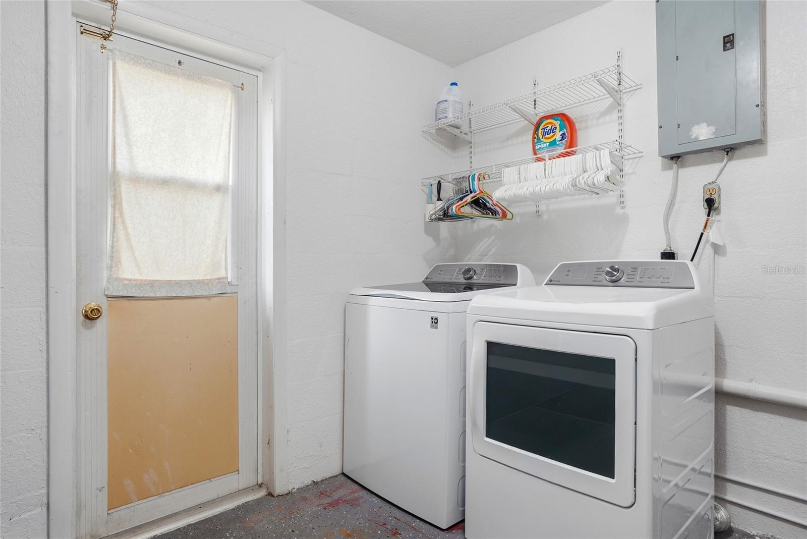10737 FILLMORE AVE, PORT RICHEY, FL, 34668