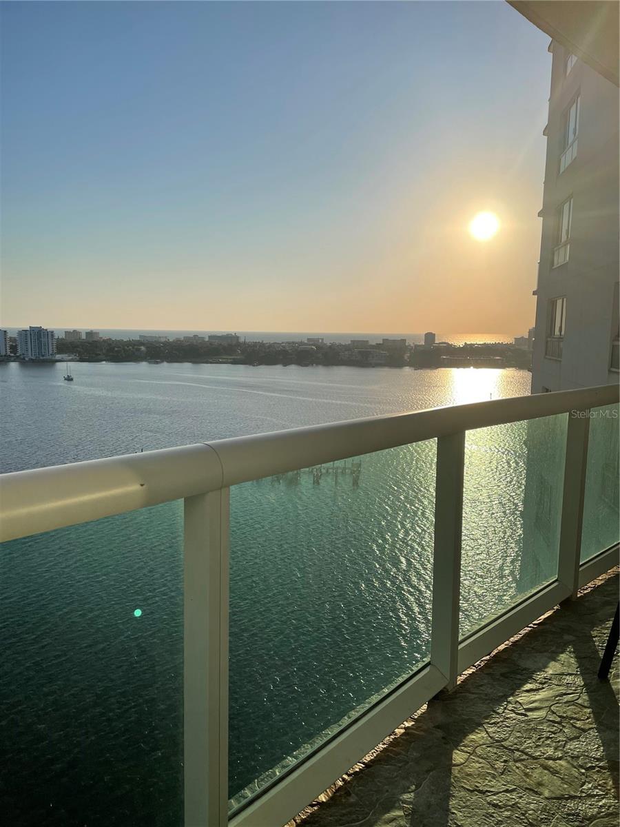 231 RIVERSIDE DR #1504-1, DAYTONA BEACH, FL, 32117