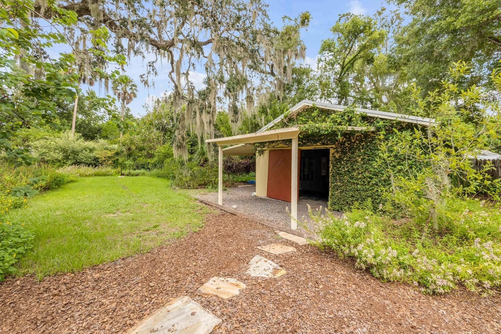 417 W MINNESOTA AVE, DELAND, FL, 32720