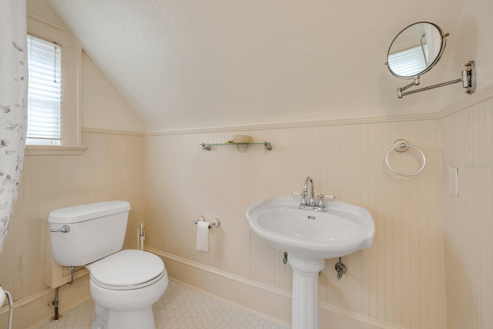 417 W MINNESOTA AVE, DELAND, FL, 32720