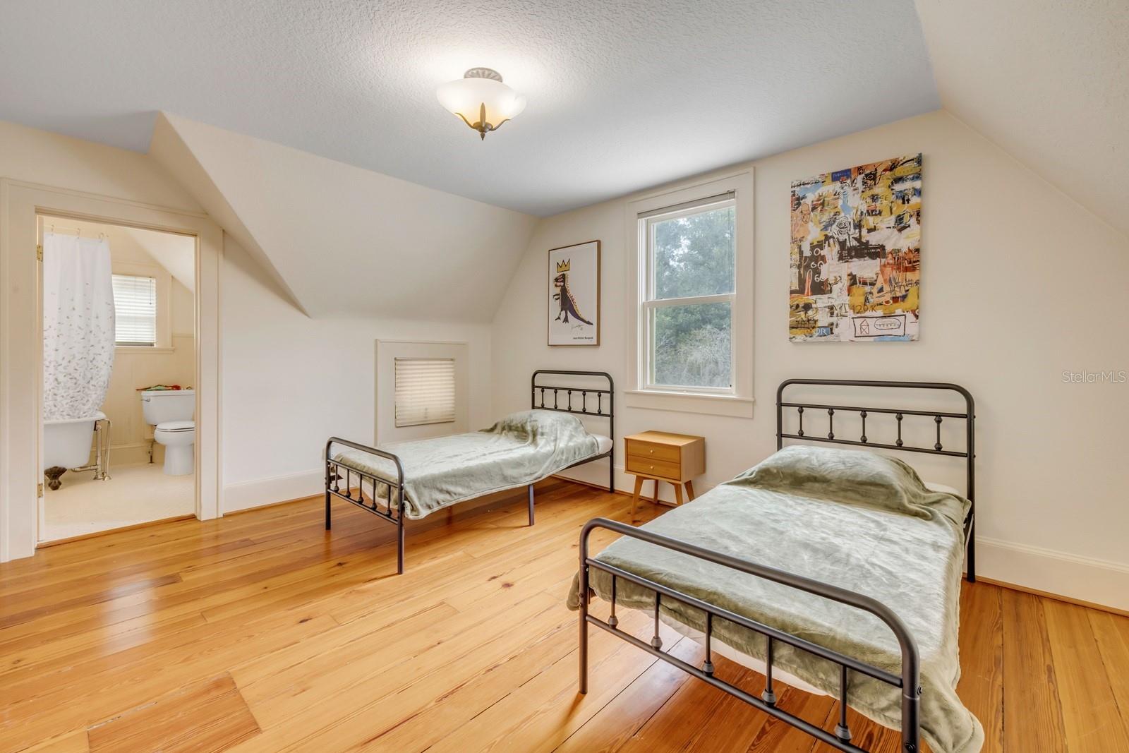 417 W MINNESOTA AVE, DELAND, FL, 32720