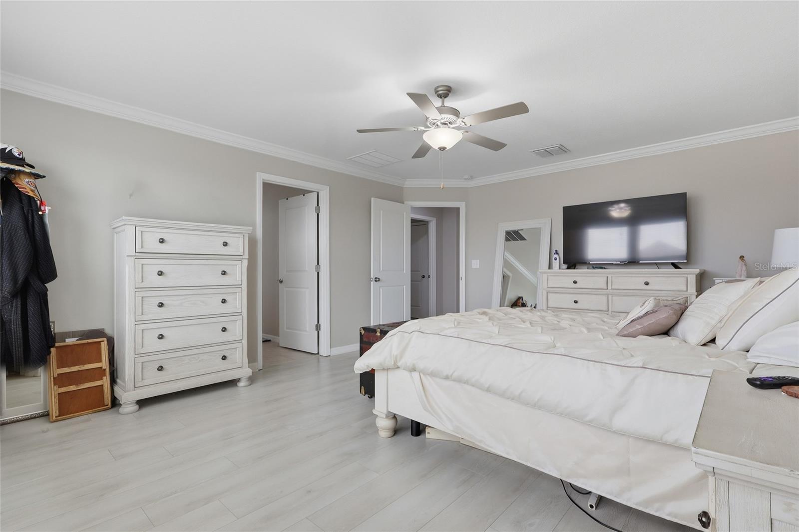 8882 FLOURISH DR, LAND O LAKES, FL, 34637