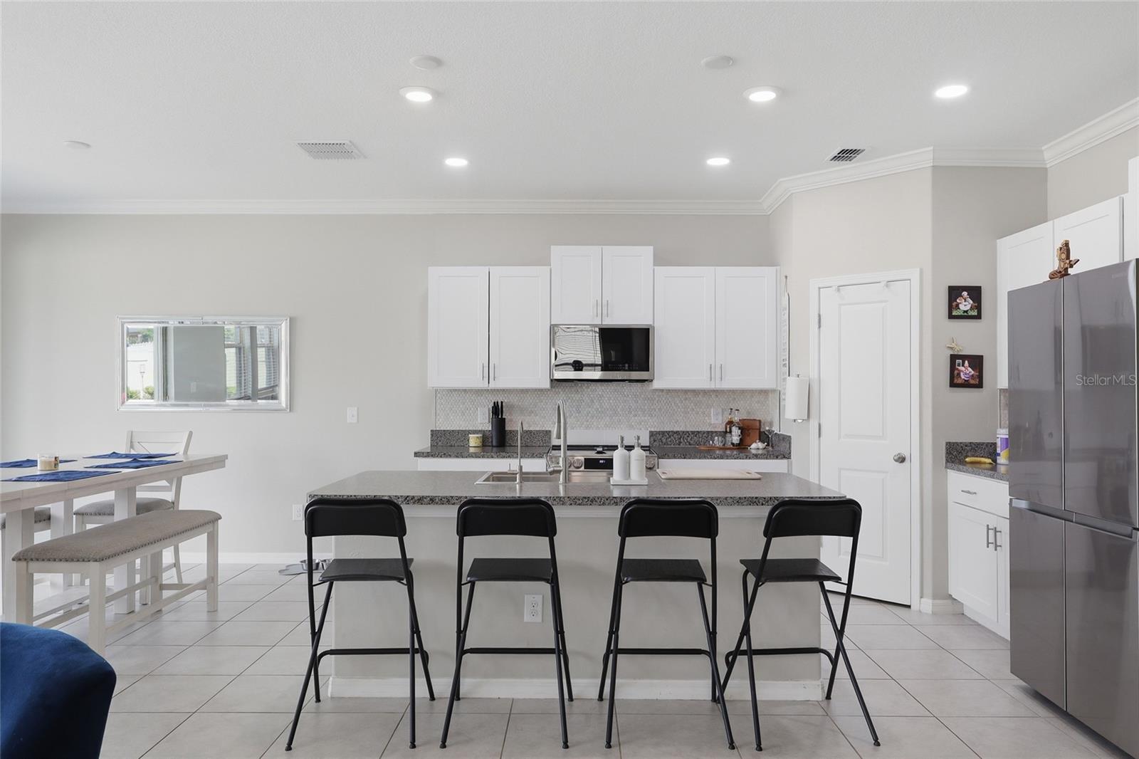 8882 FLOURISH DR, LAND O LAKES, FL, 34637