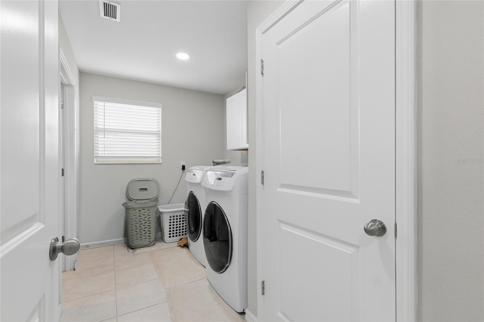 8882 FLOURISH DR, LAND O LAKES, FL, 34637