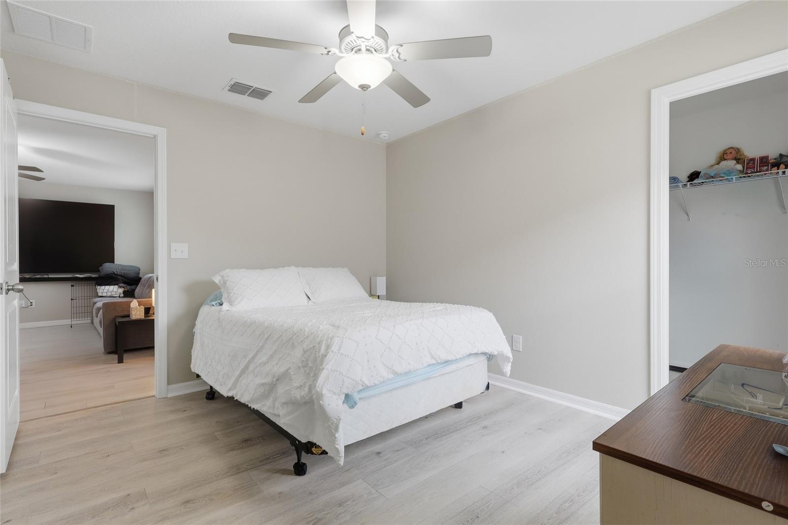8882 FLOURISH DR, LAND O LAKES, FL, 34637