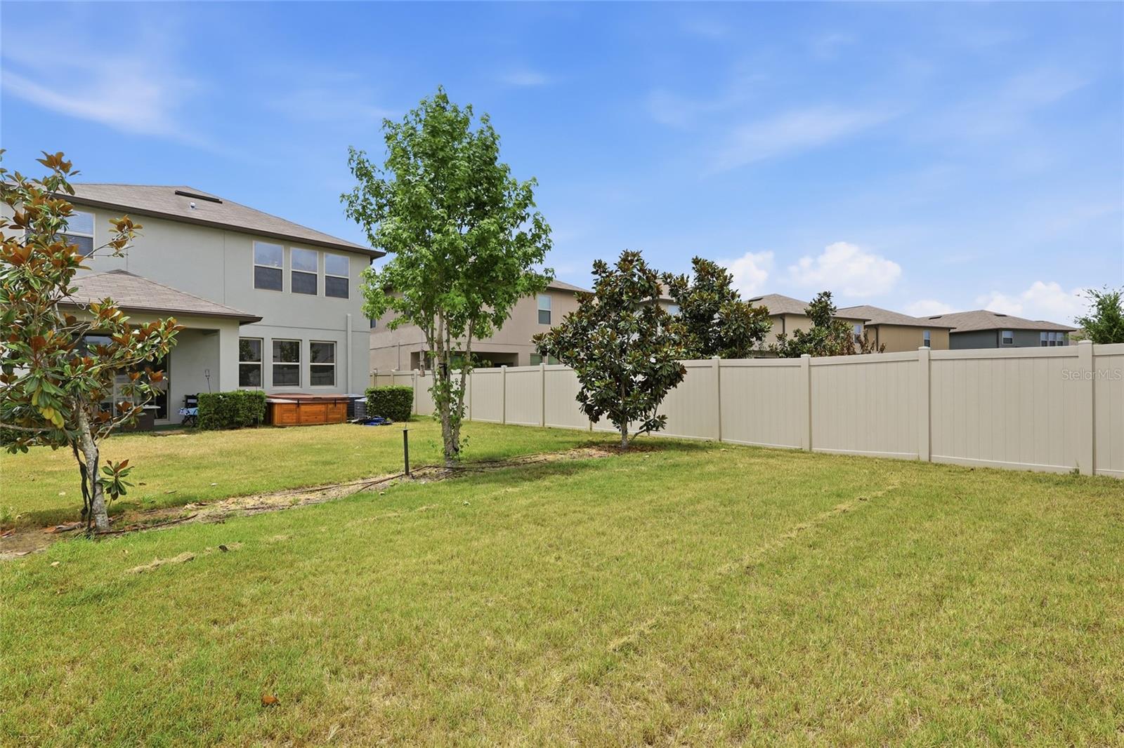 8882 FLOURISH DR, LAND O LAKES, FL, 34637