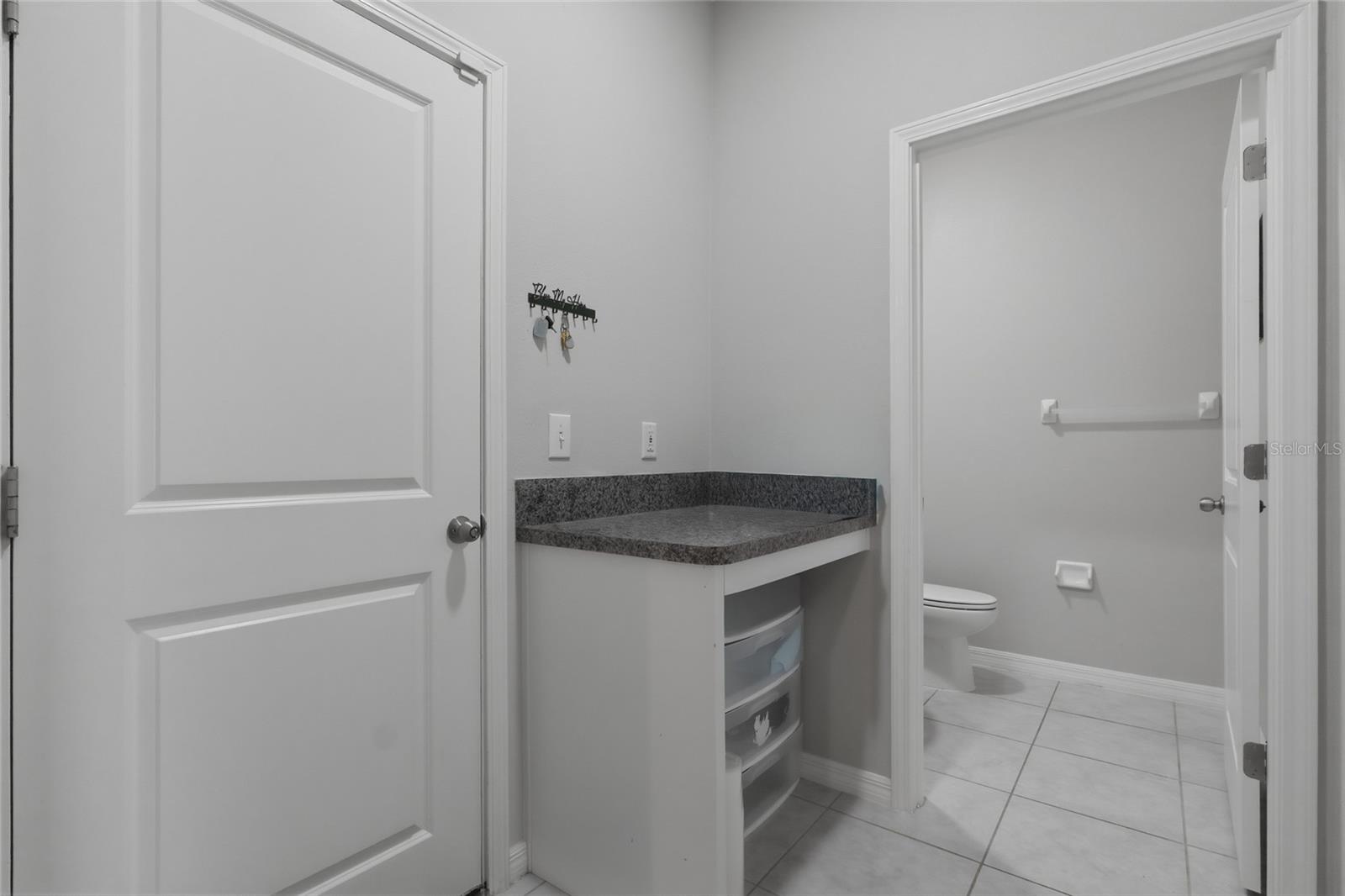 8882 FLOURISH DR, LAND O LAKES, FL, 34637