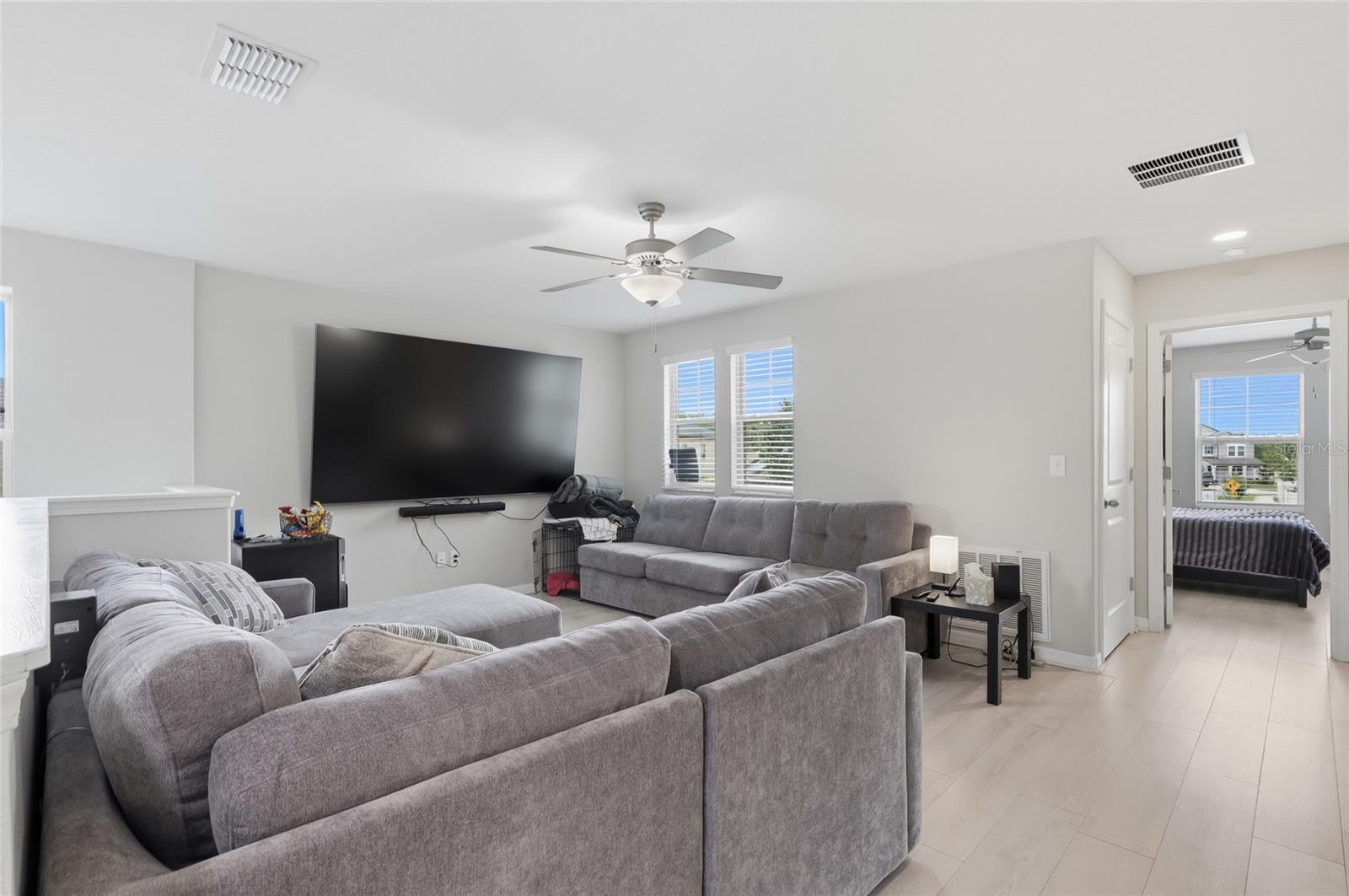 8882 FLOURISH DR, LAND O LAKES, FL, 34637