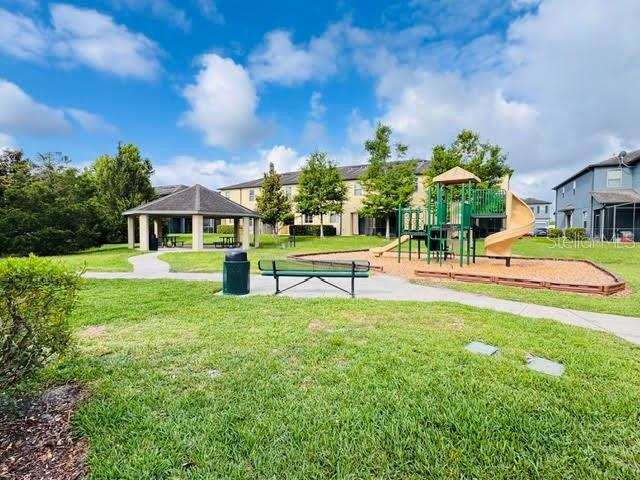 2832 WHITE ISLE LN, ORLANDO, FL, 32825