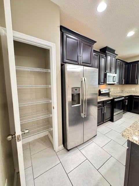 2832 WHITE ISLE LN, ORLANDO, FL, 32825