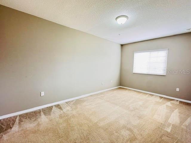2832 WHITE ISLE LN, ORLANDO, FL, 32825